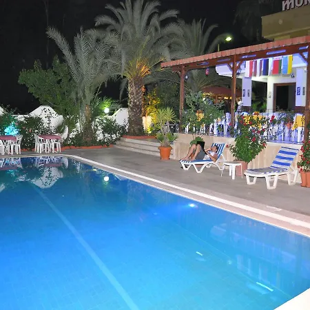 Szálloda Murat Kemer